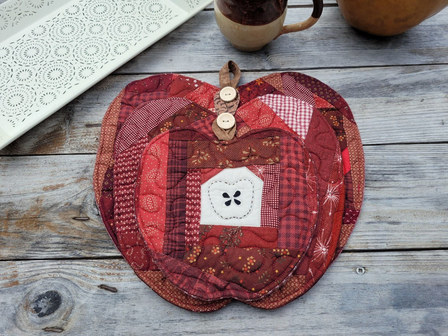 Red Scrappy Apple Mini Quilt 3 PC Set - Crimson Harvest