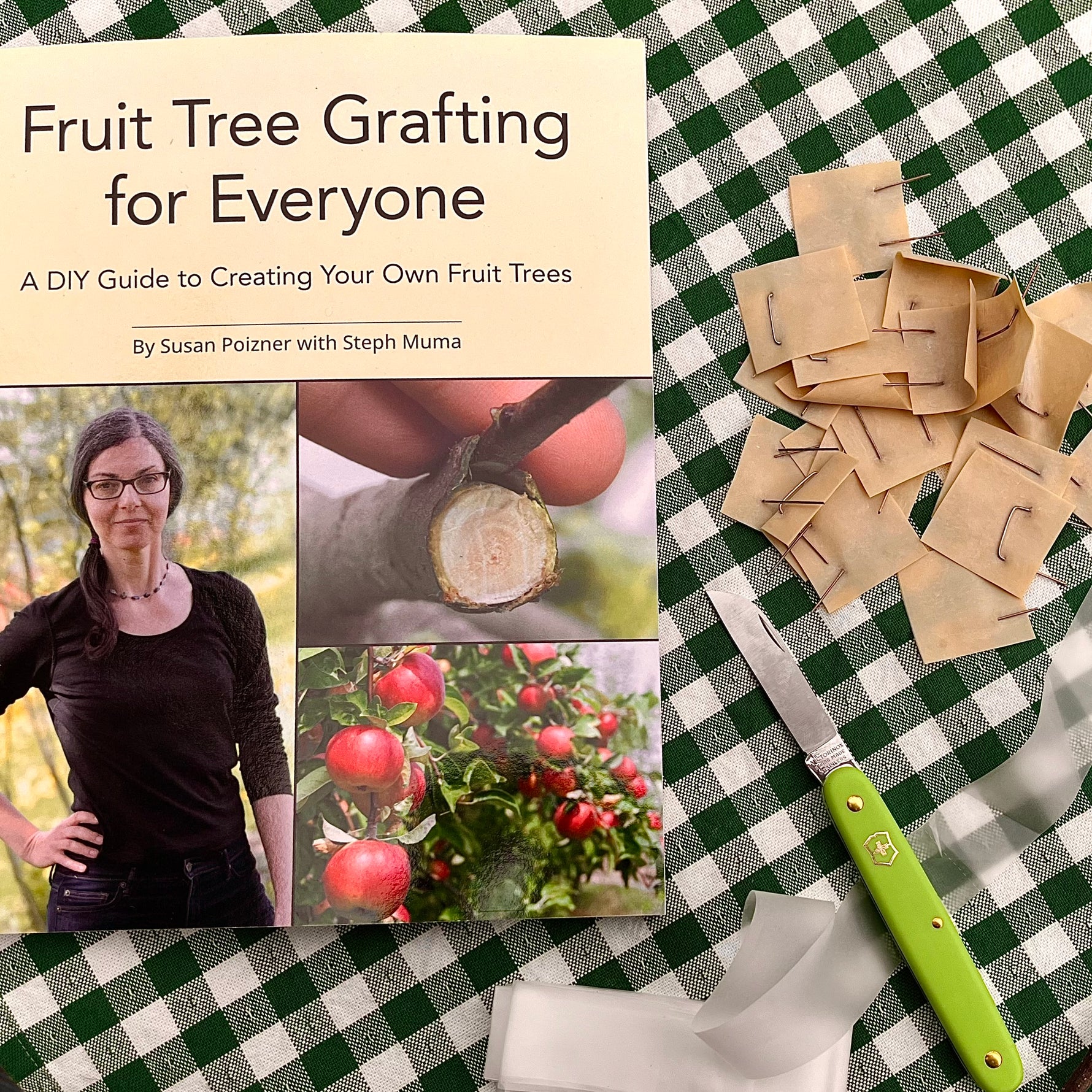 Grafting Kit - Grafting Book, grafting Knife, Grafting rubbers