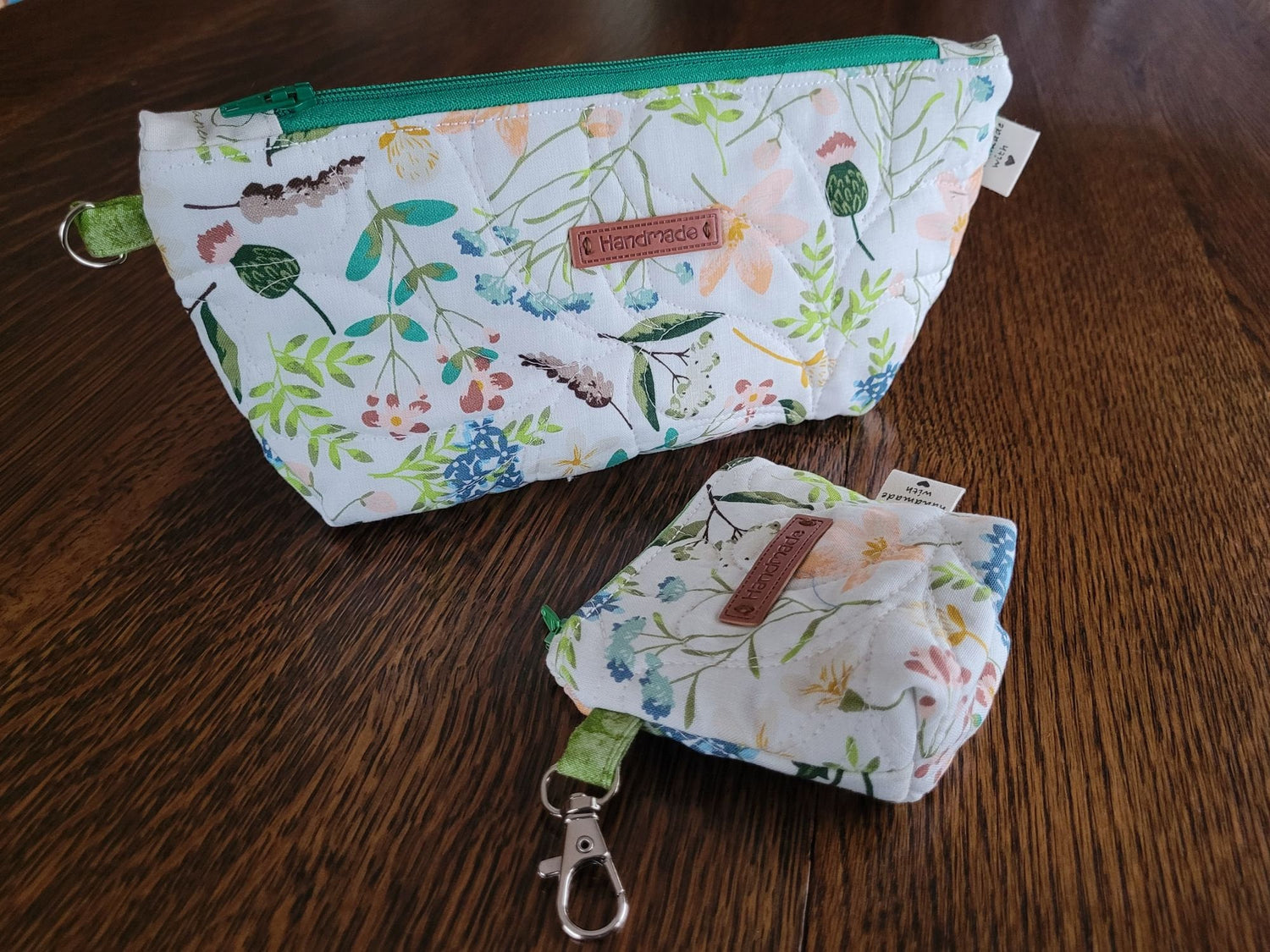 Quilted Zipper Pouch Set, White Floral